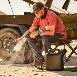 Teleshop Inc. 2 Gallon Pressurized Portable Water Tank