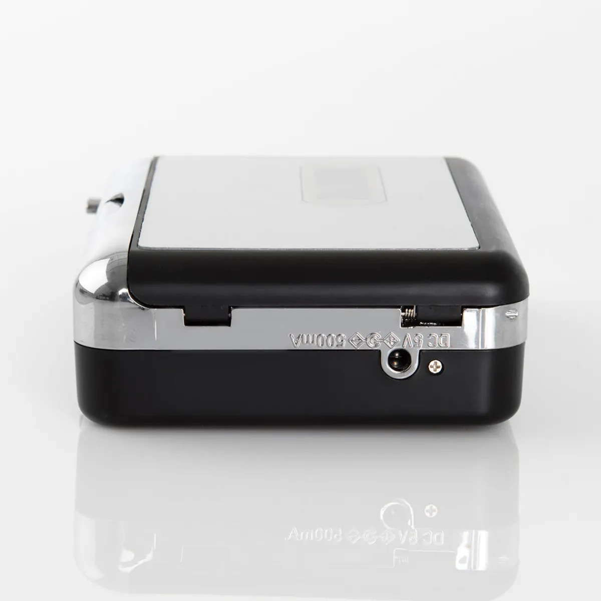Simplified I.T. Products, LLC Cassette to MP3 Converter by Sharper Image