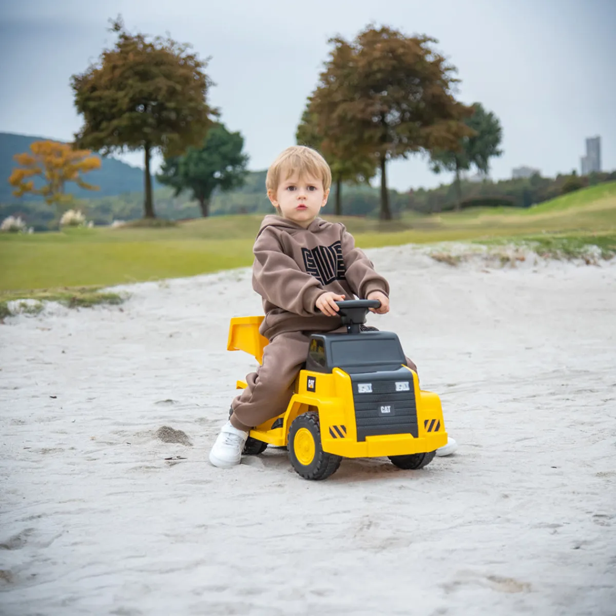 Kids DTI Direct Inc CAT Dump Truck Ride-On Toy