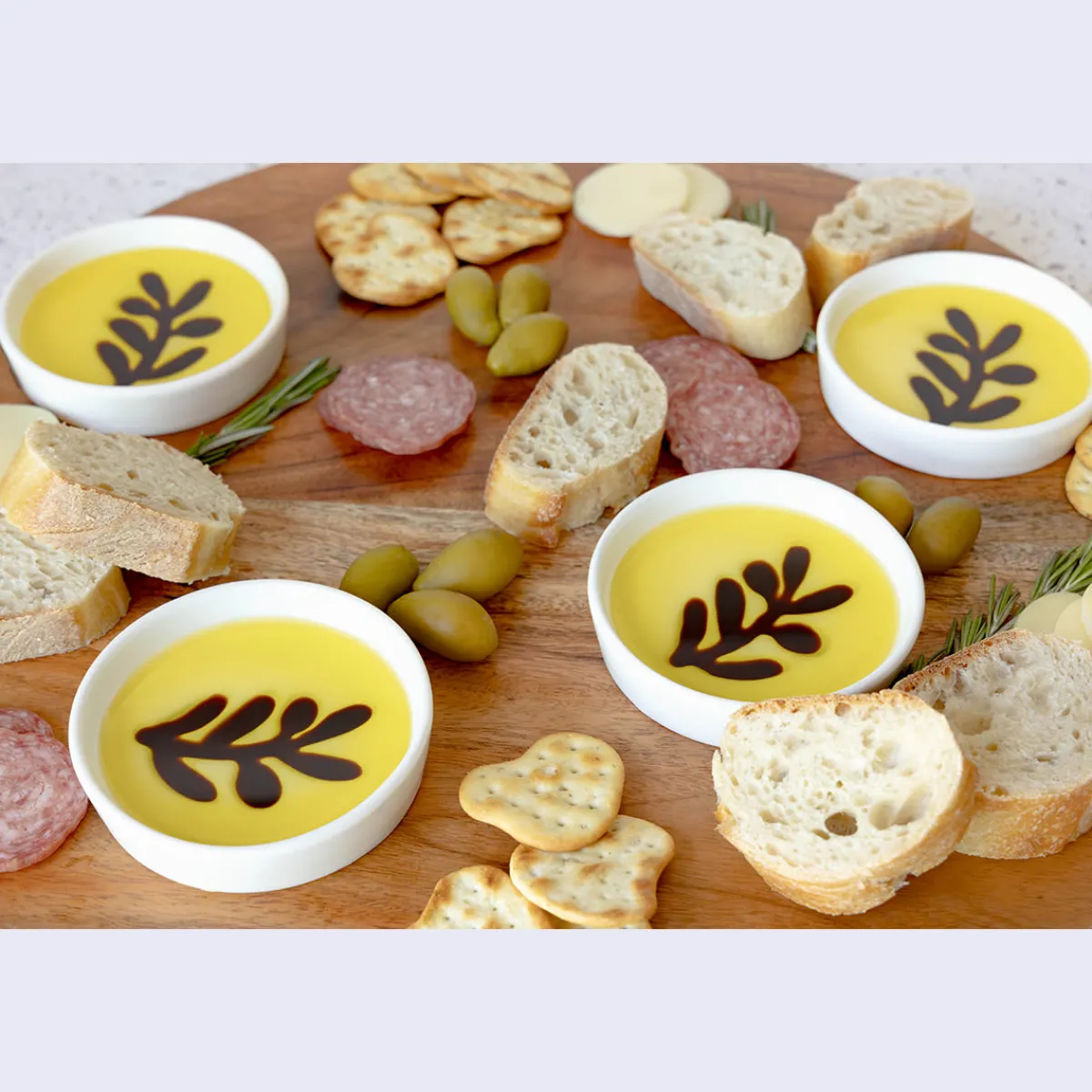 Widgeteer Inc. Charcuterie Board and 4-Piece Individual Dipping Set