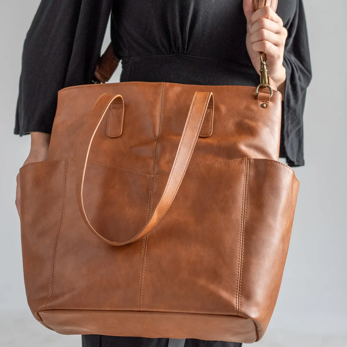 Kingport Industries, LLC Concealed Carry Oversized Travel Tote