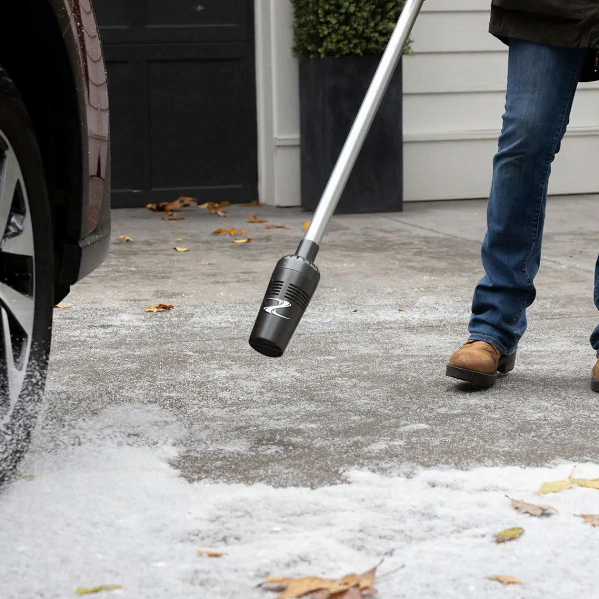 ZoomBroom Inc. Cordless Air Broom
