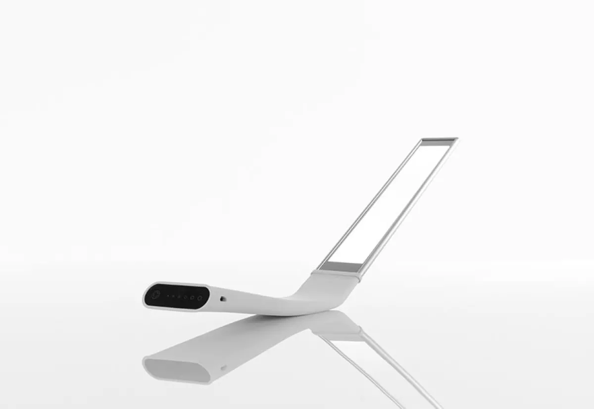 Ivomax Cordless Eye Strain Reducing Multi-Function Lamp