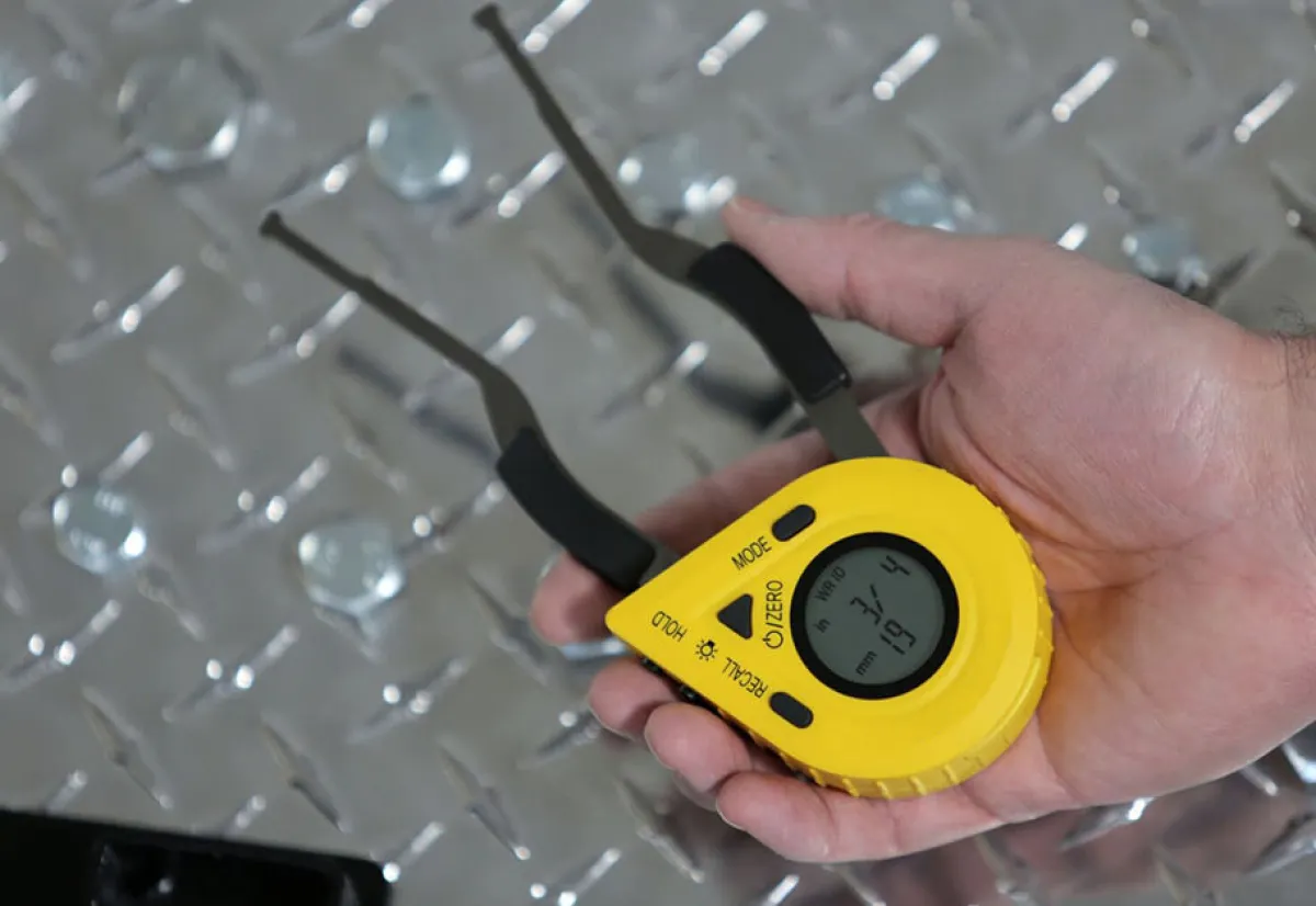 Zuther Xtreme Technologies Digital Socket Sizing Tool