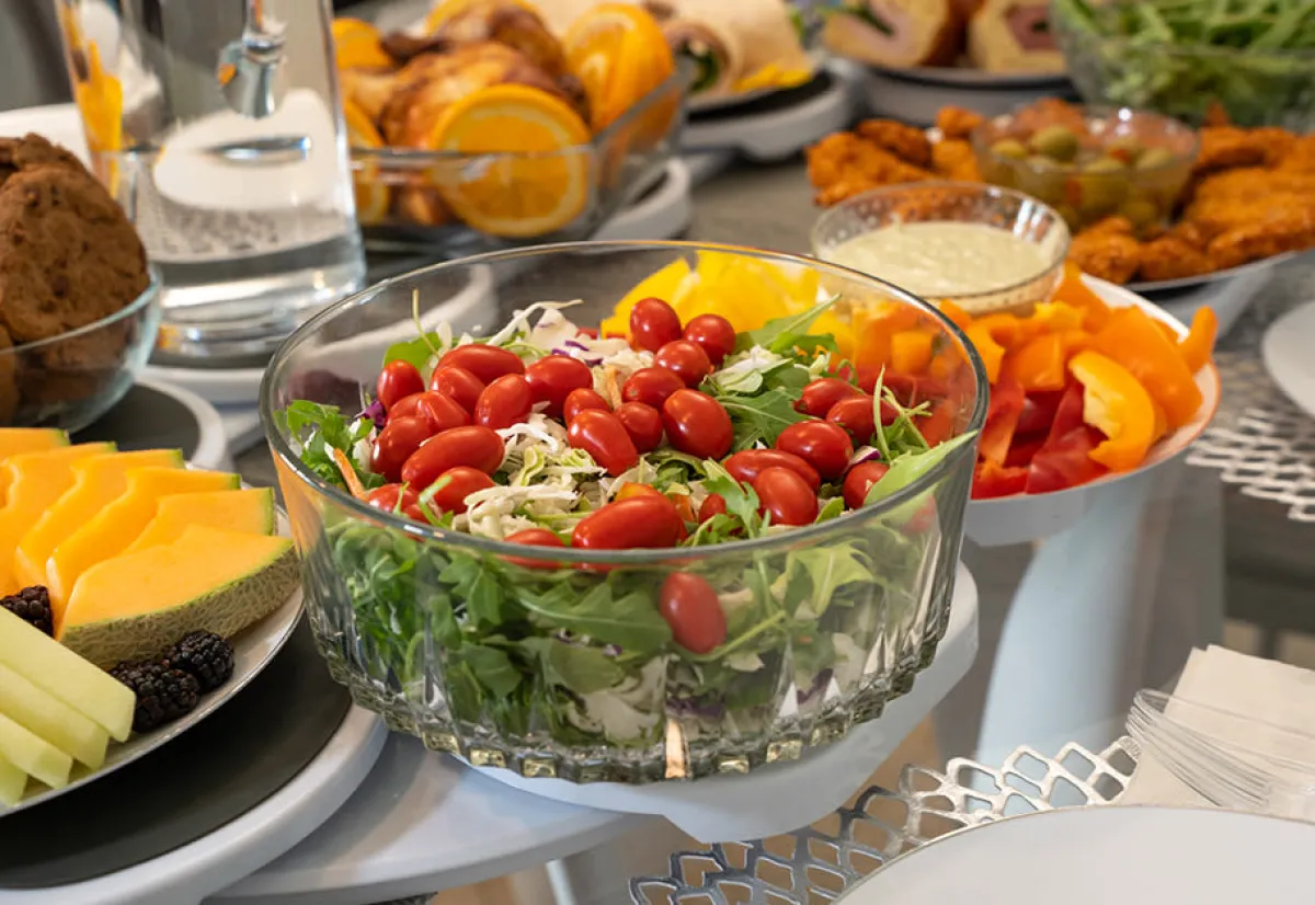 The Lazy Susan Revolution Inc. Dinner Table Lazy Susan