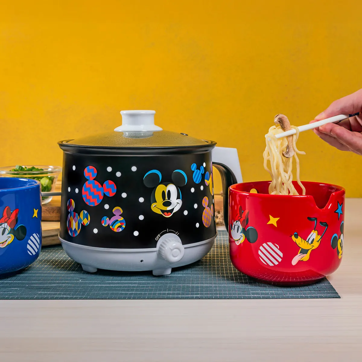 Uncanny Brands, LLC Disney Mickey Mouse Hot Pot with Ramen Bowls