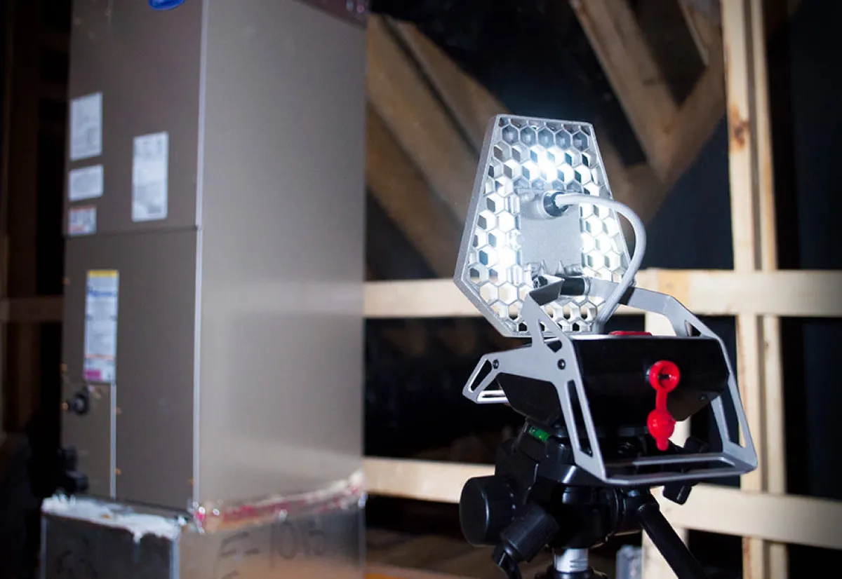 BISS Product Development, LLC Durable Mobile Task Light
