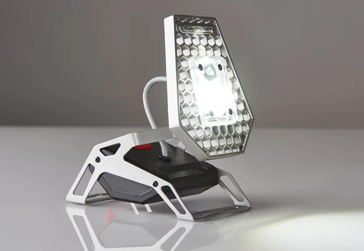 BISS Product Development, LLC Durable Mobile Task Light