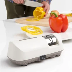 Master Grade Div. of Oceda Corp. Electric Knife Sharpener