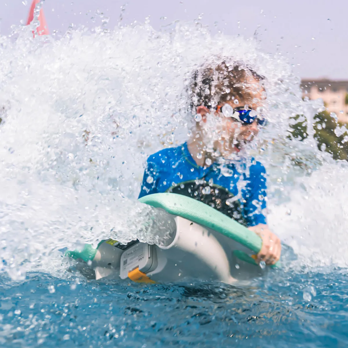Glare Technology USA Inc Electric Swimming Kickboard