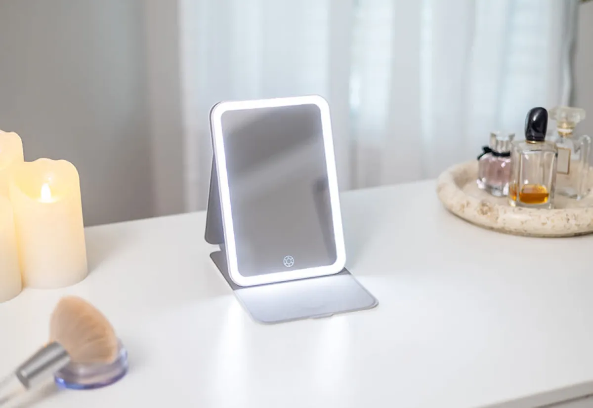 Sharper Image Full-Face LED Travel Mirror