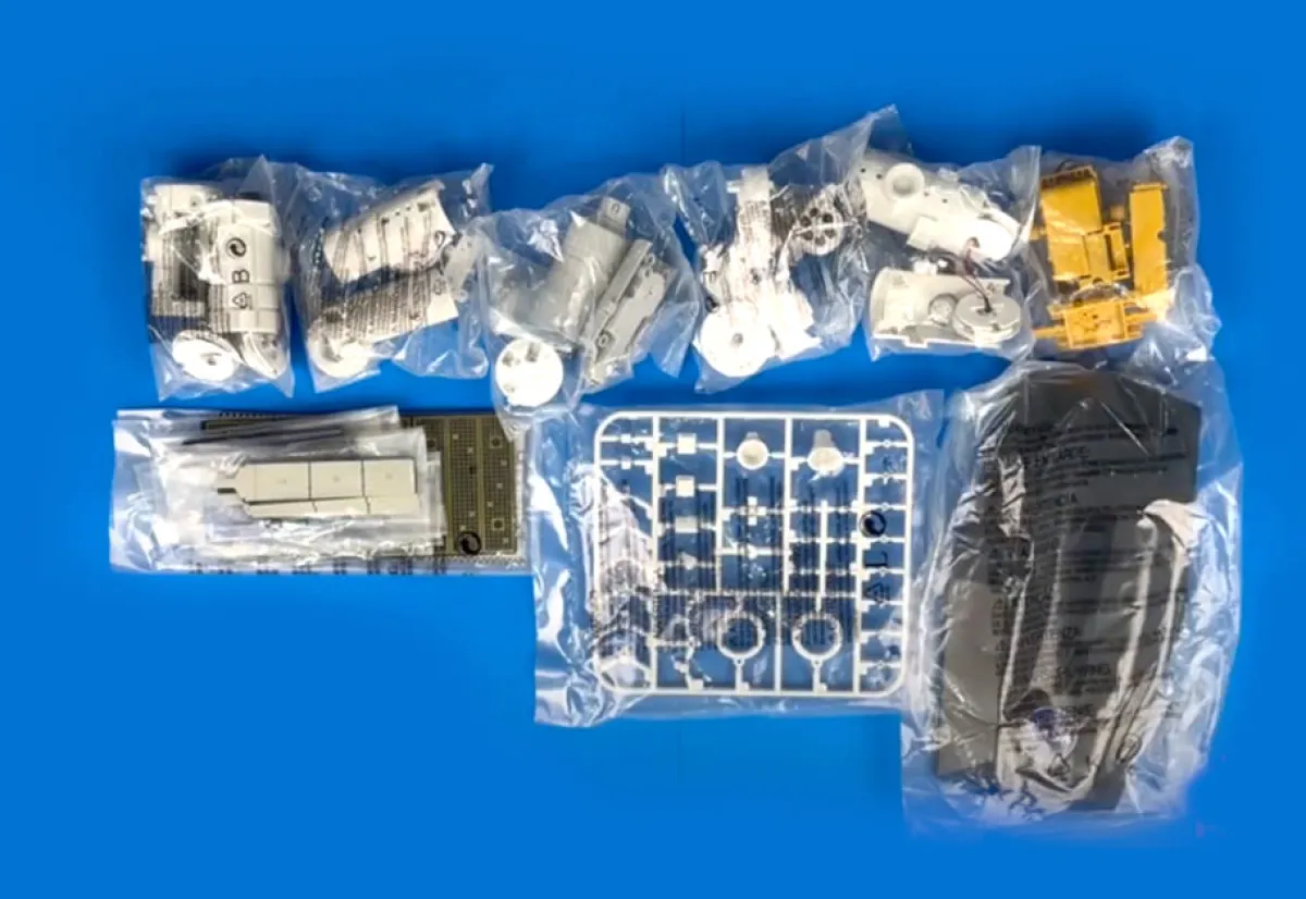 Mukikim, LLC Gateway Space Station Interactive Model