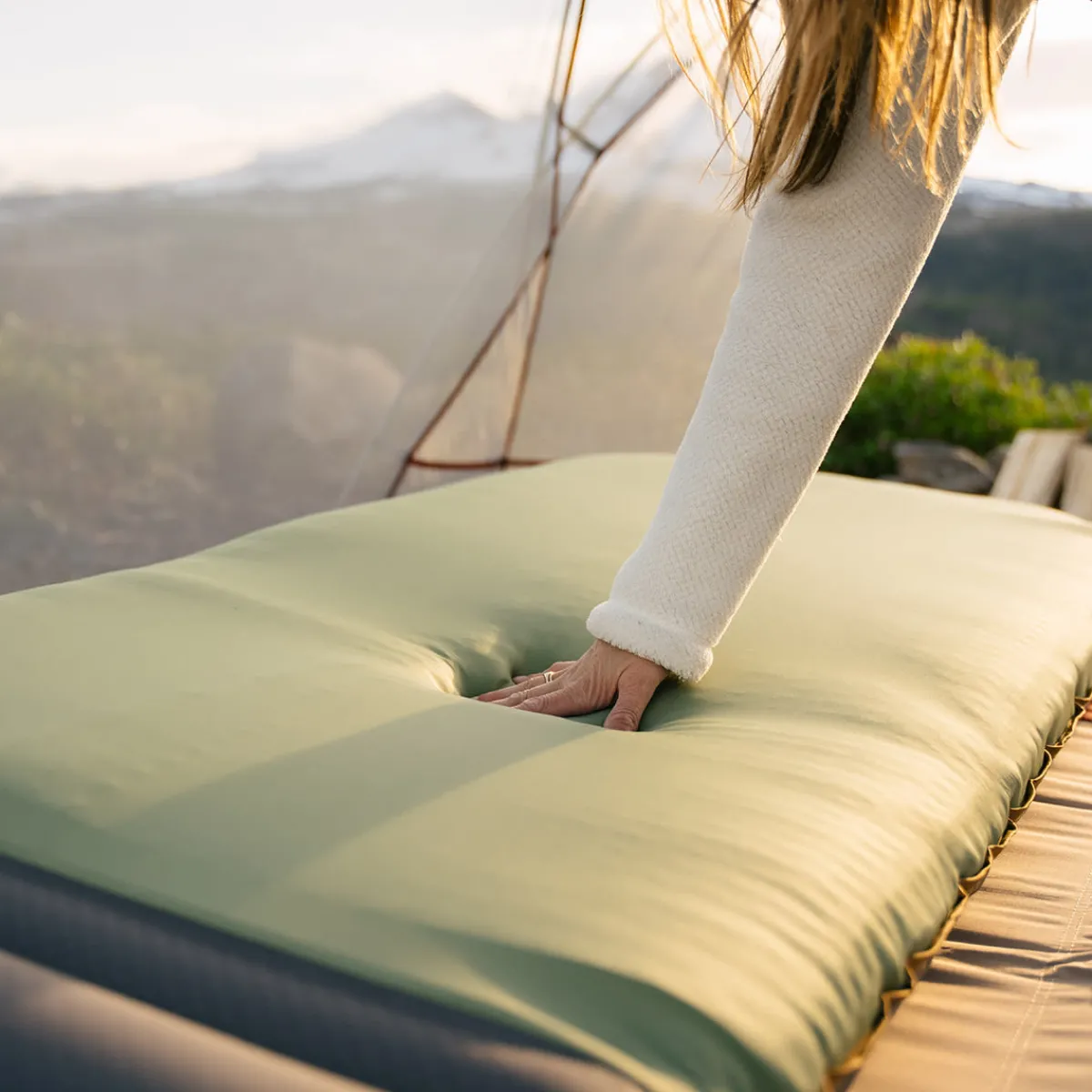 Rightline Gear Inflatable Sleeping Pad