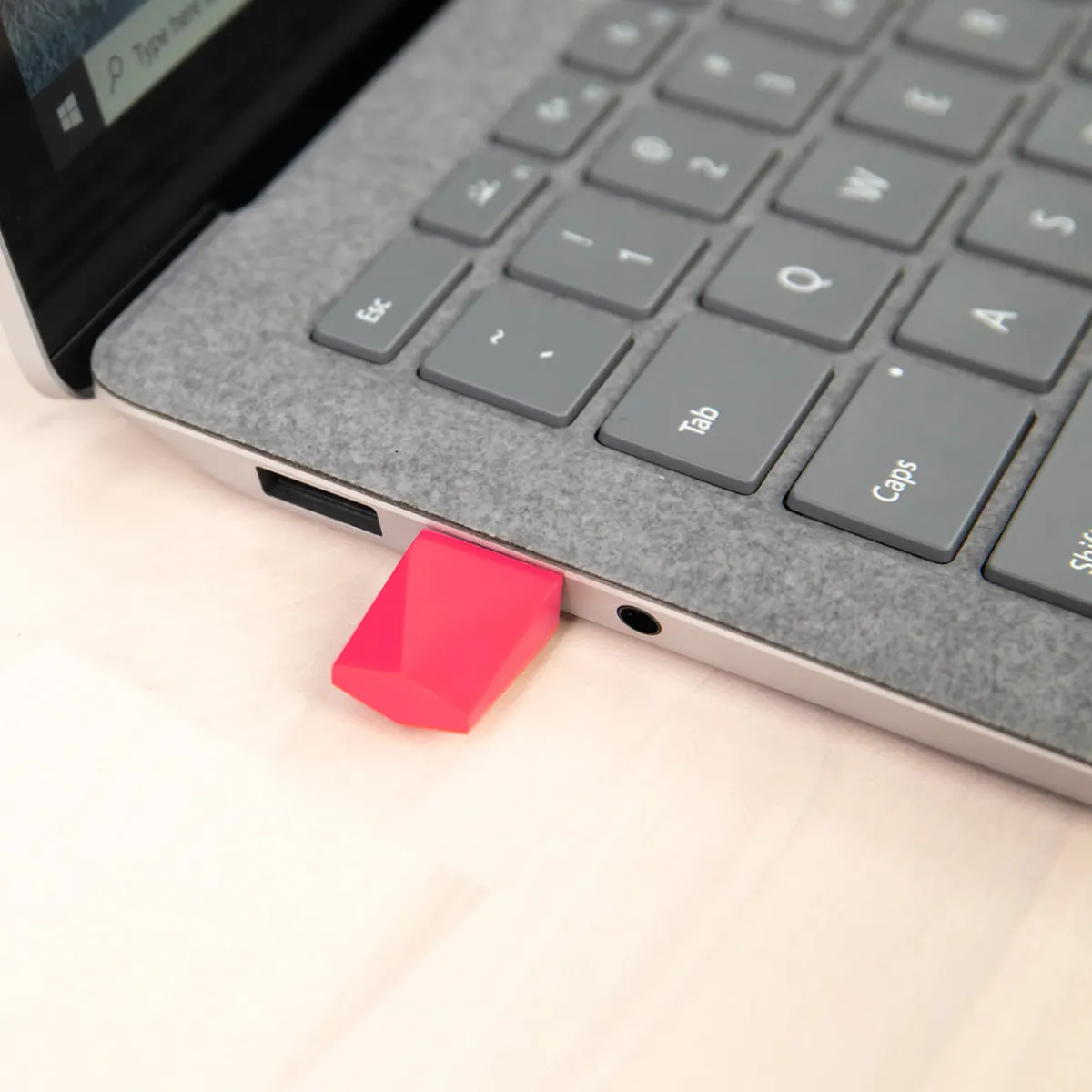 Odash Inc. iPad-to-Monitor Adapter