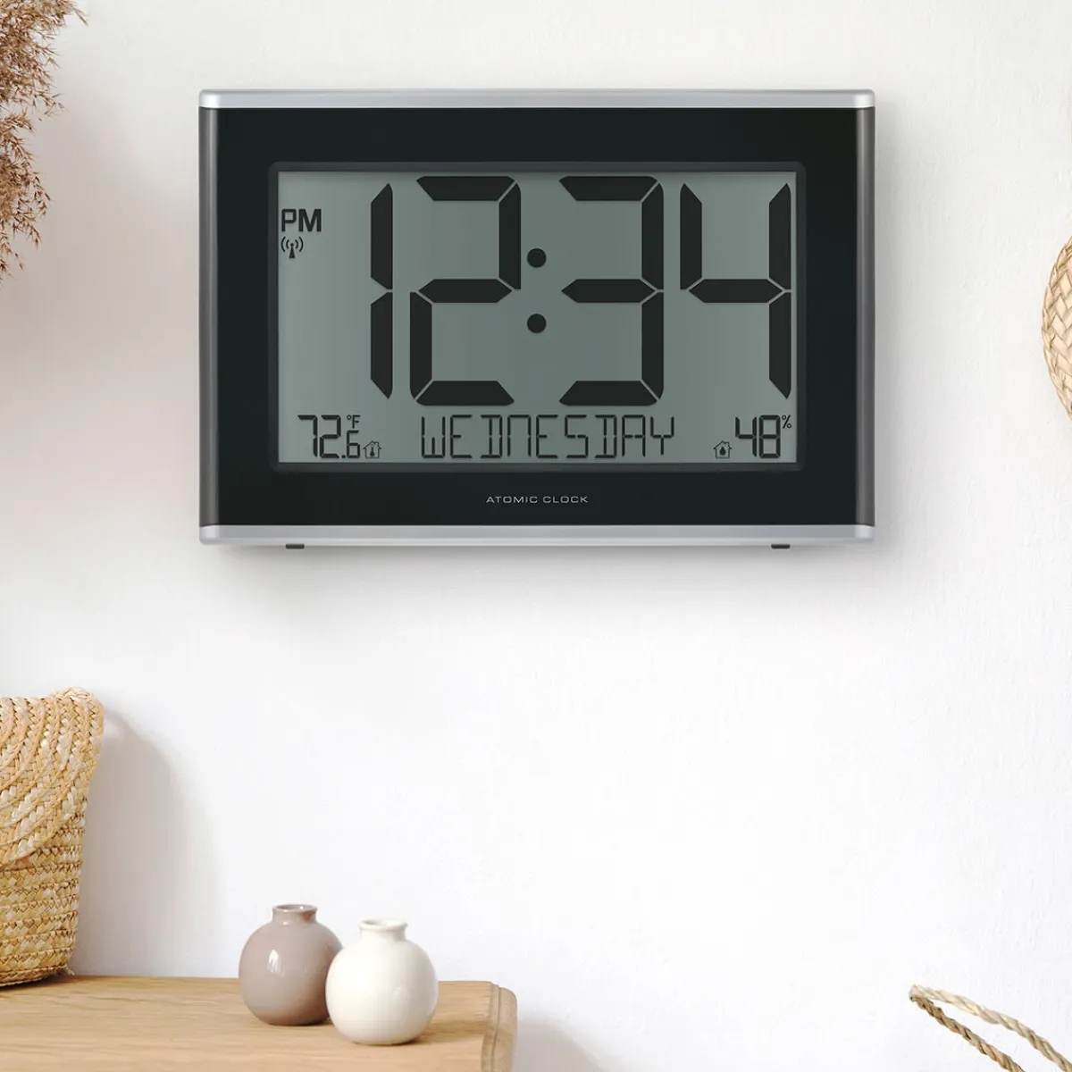LaCrosse Technology, Ltd. Jumbo Display Atomic Clock