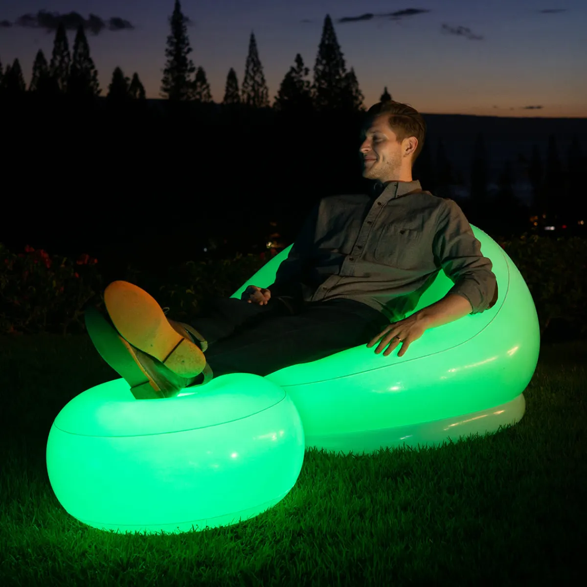 B u0026 D Group LED Inflatable Chair
