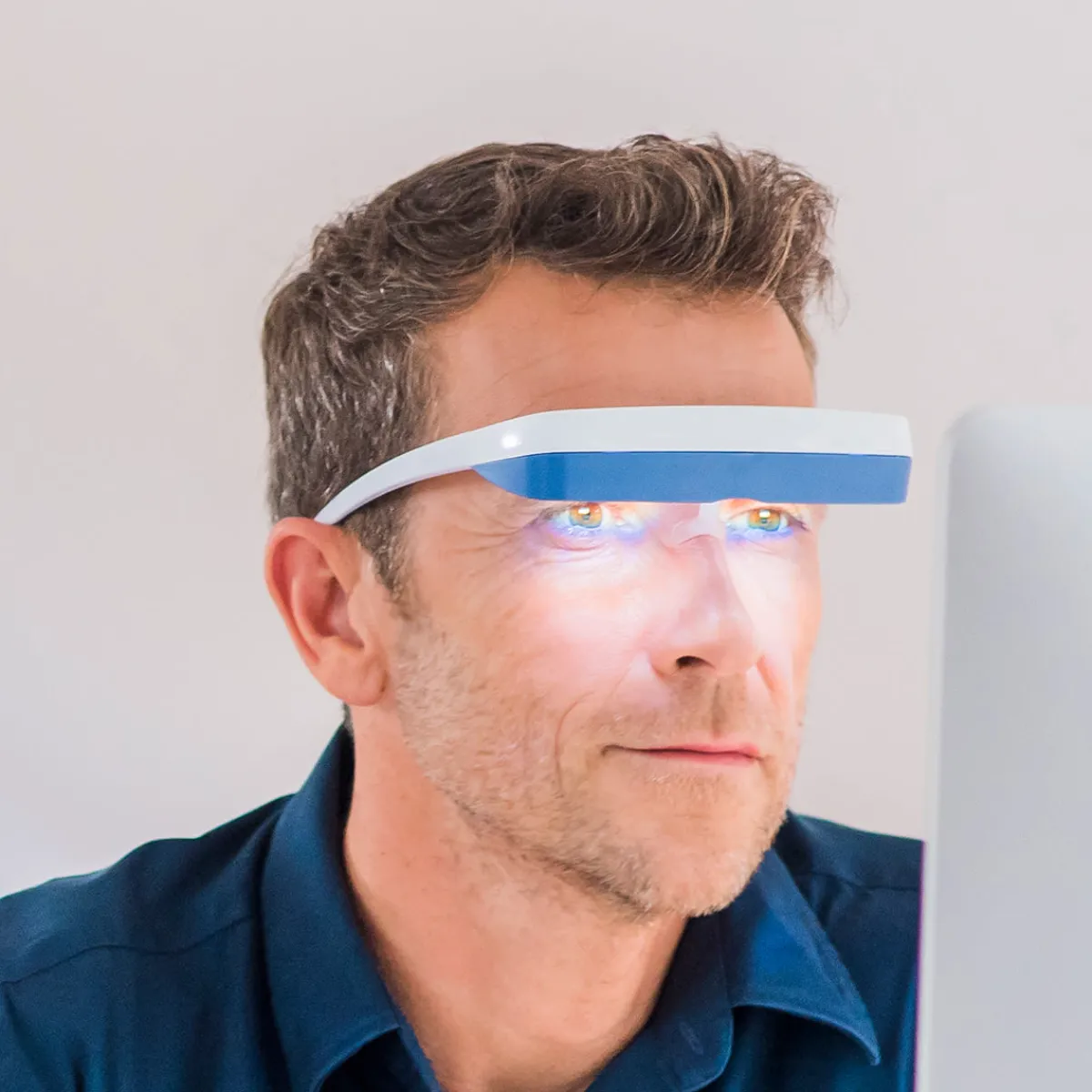 GlasSkin Company Light Therapy Glasses