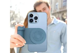 GHH Inc. dba Celestial Lights Magnetic Handheld Selfie Grip