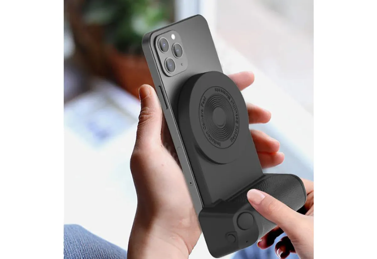 GHH Inc. dba Celestial Lights Magnetic Handheld Selfie Grip