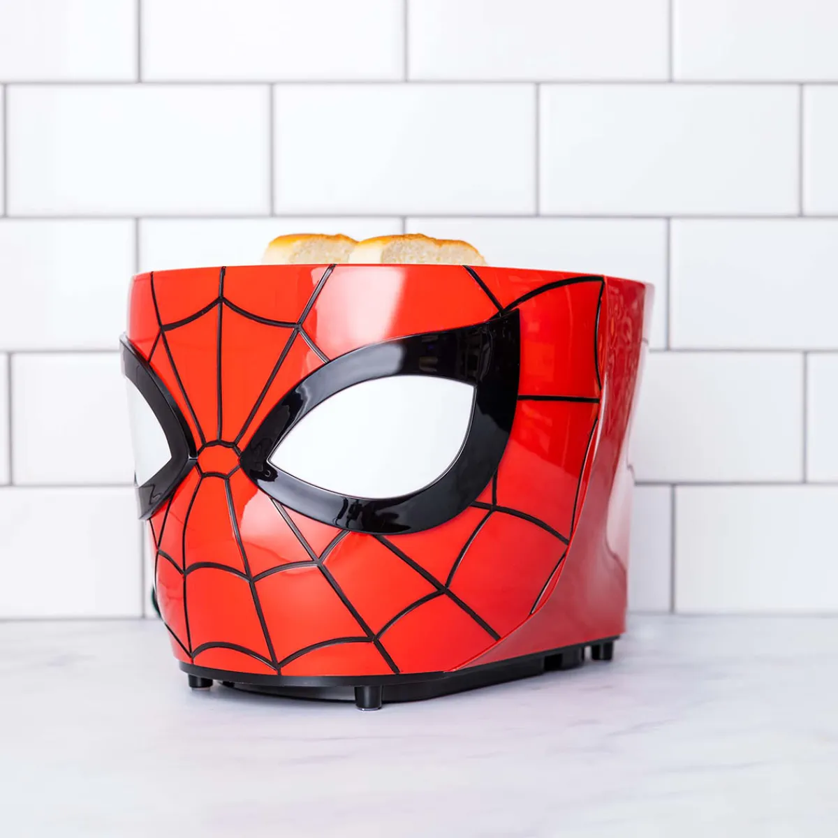 Uncanny Brands, LLC Marvel Spider-Man 2-Slice Toaster