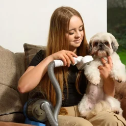 Cap Hill Brands dba AquaPaw Mess-Free Pet Grooming Kit