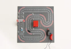 Jupiter Creations Inc Micro Slot Car Racing Set