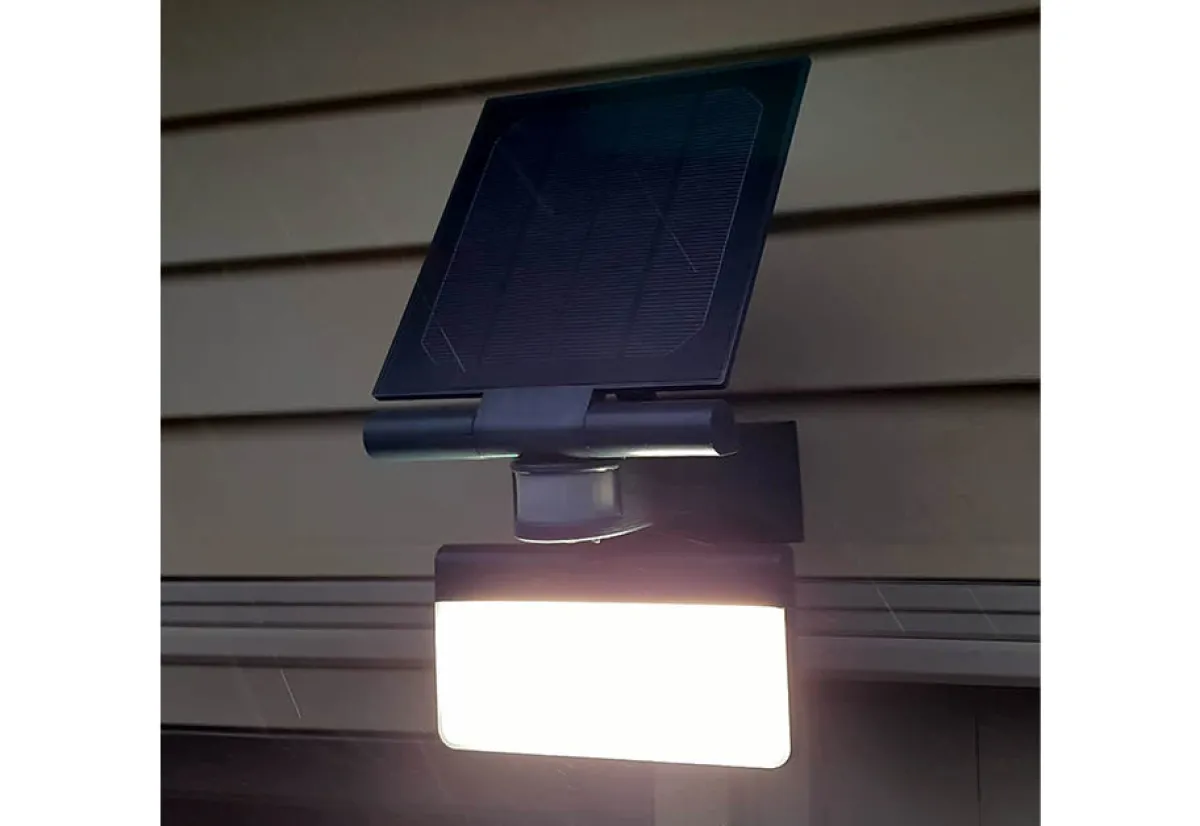 BISS Product Development, LLC Motion Activated LED Solar Powered Flood Light