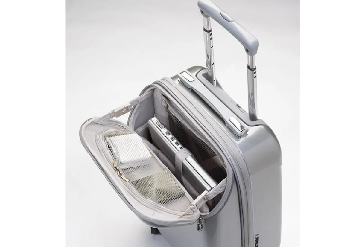 Kingport Industries, LLC Multi-Access 360 degree Carry-On Luggage