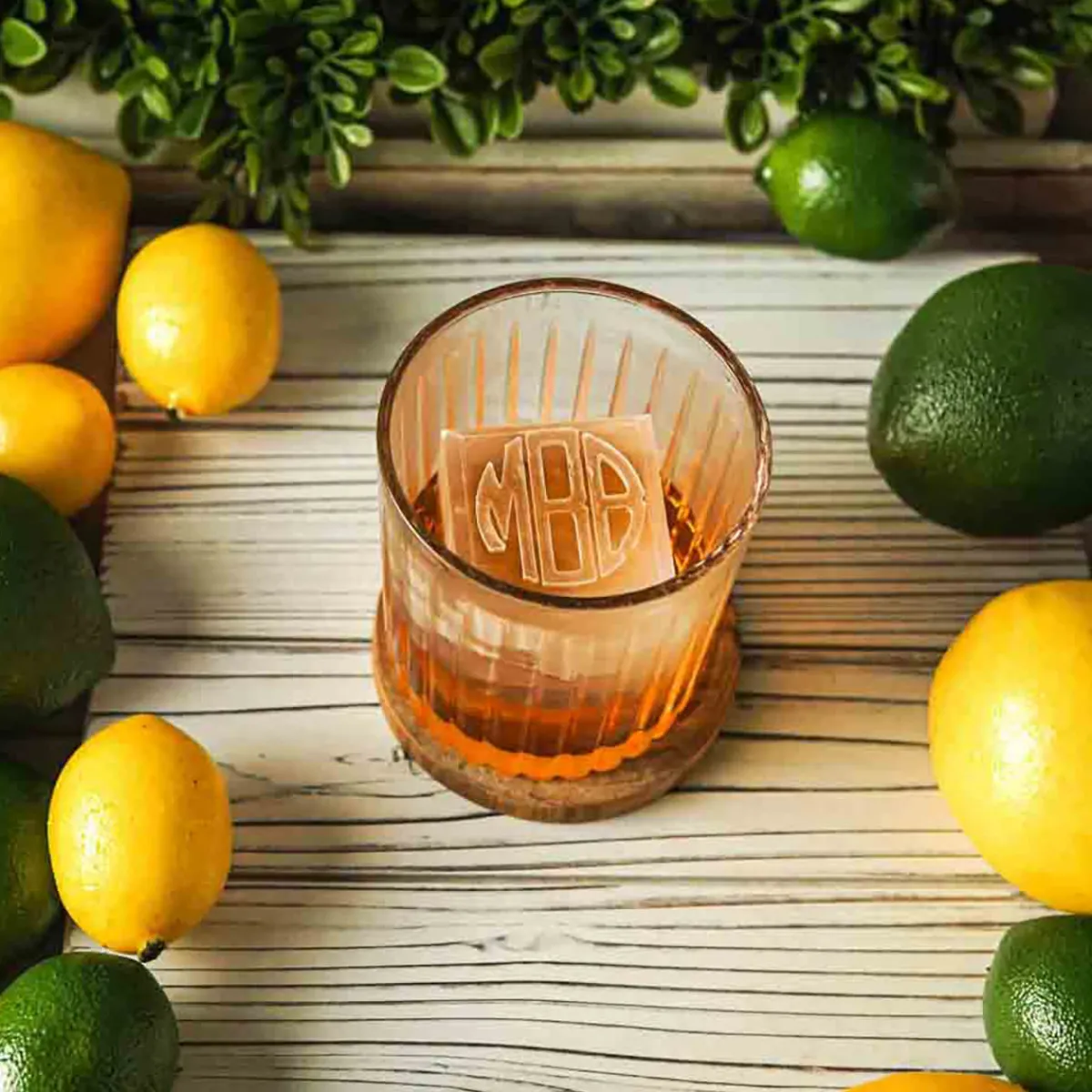 Astec Designs LLC Personalized Whiskey Glasses and Ice Mold Gift Set