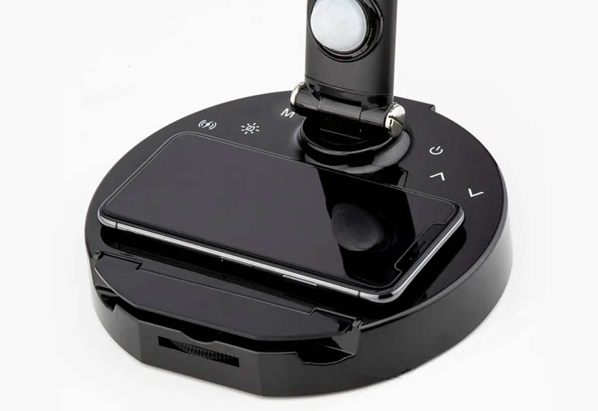 Grand Fusion Housewares, Inc. Phone Charging Desk Lamp