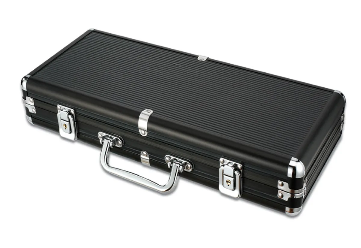 John Hansen Co. 300-Piece Poker Chip Set With Carrying Case