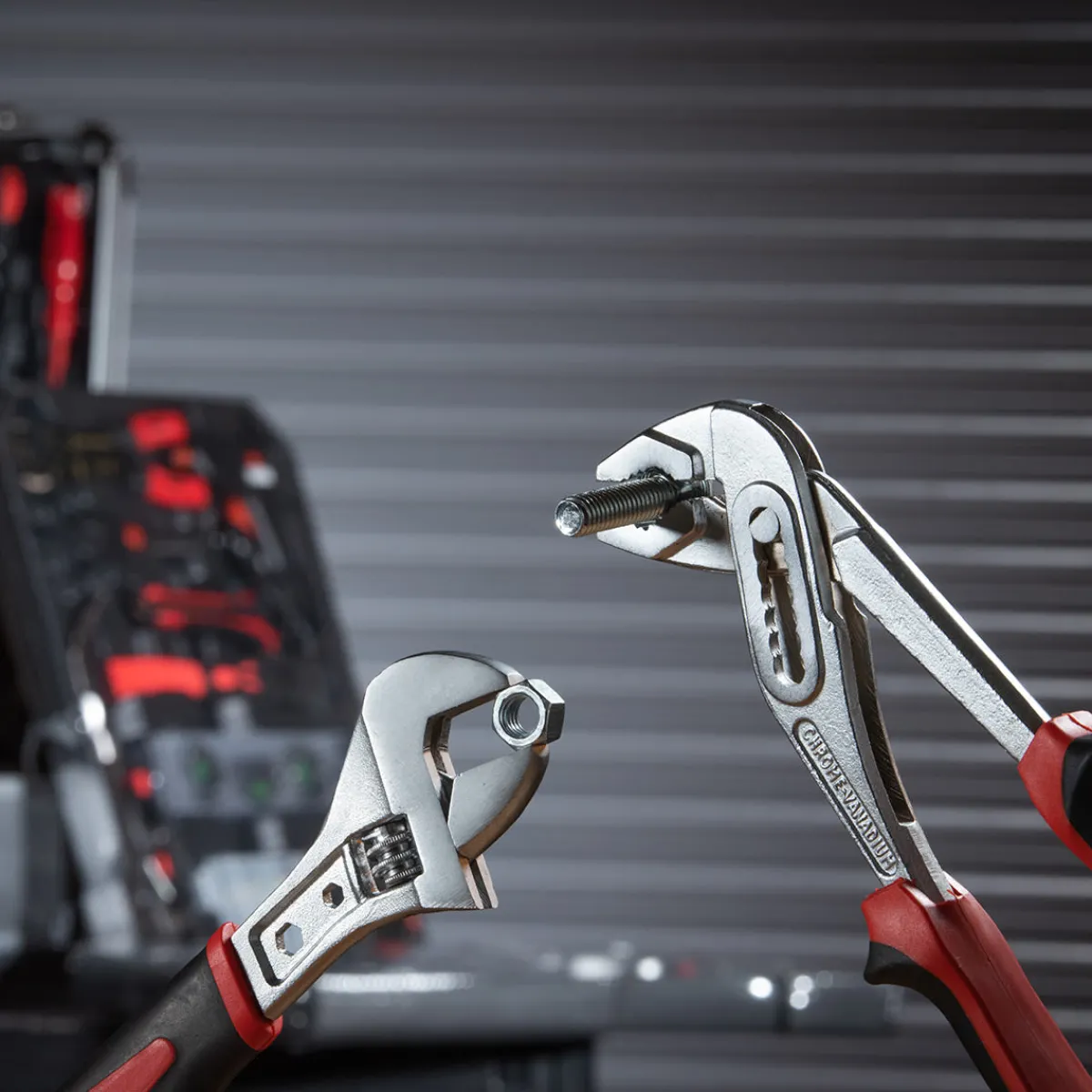 Sharper Image 186-Piece Vanadium Tool Set by