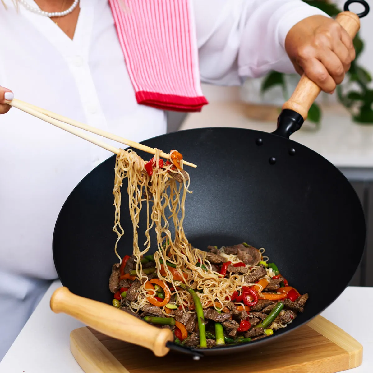 Escali Corp dba Kitchen Supply 10-Piece 14'' Nonstick Wok Set