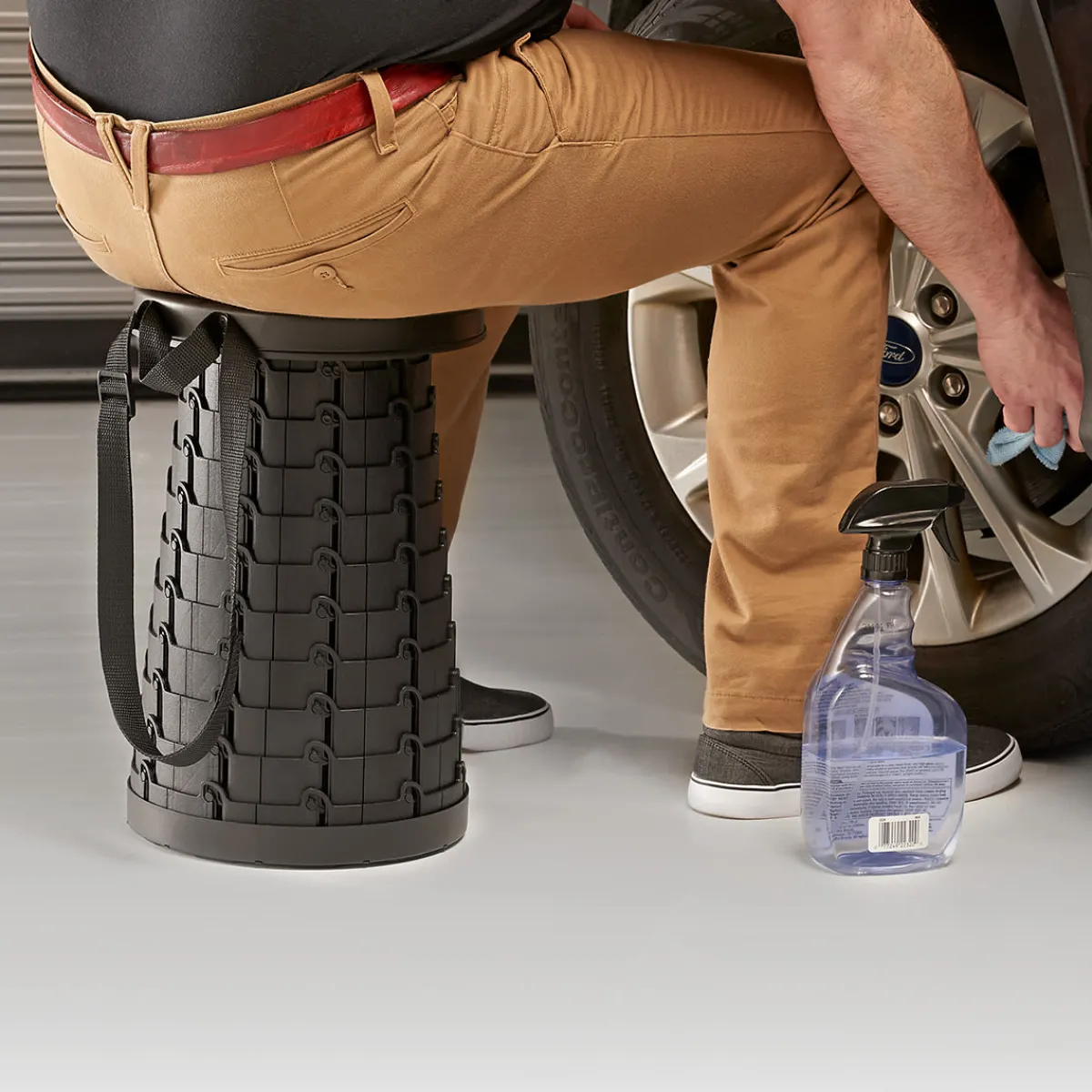 GoPlus (Costway) Portable Retractable Stool