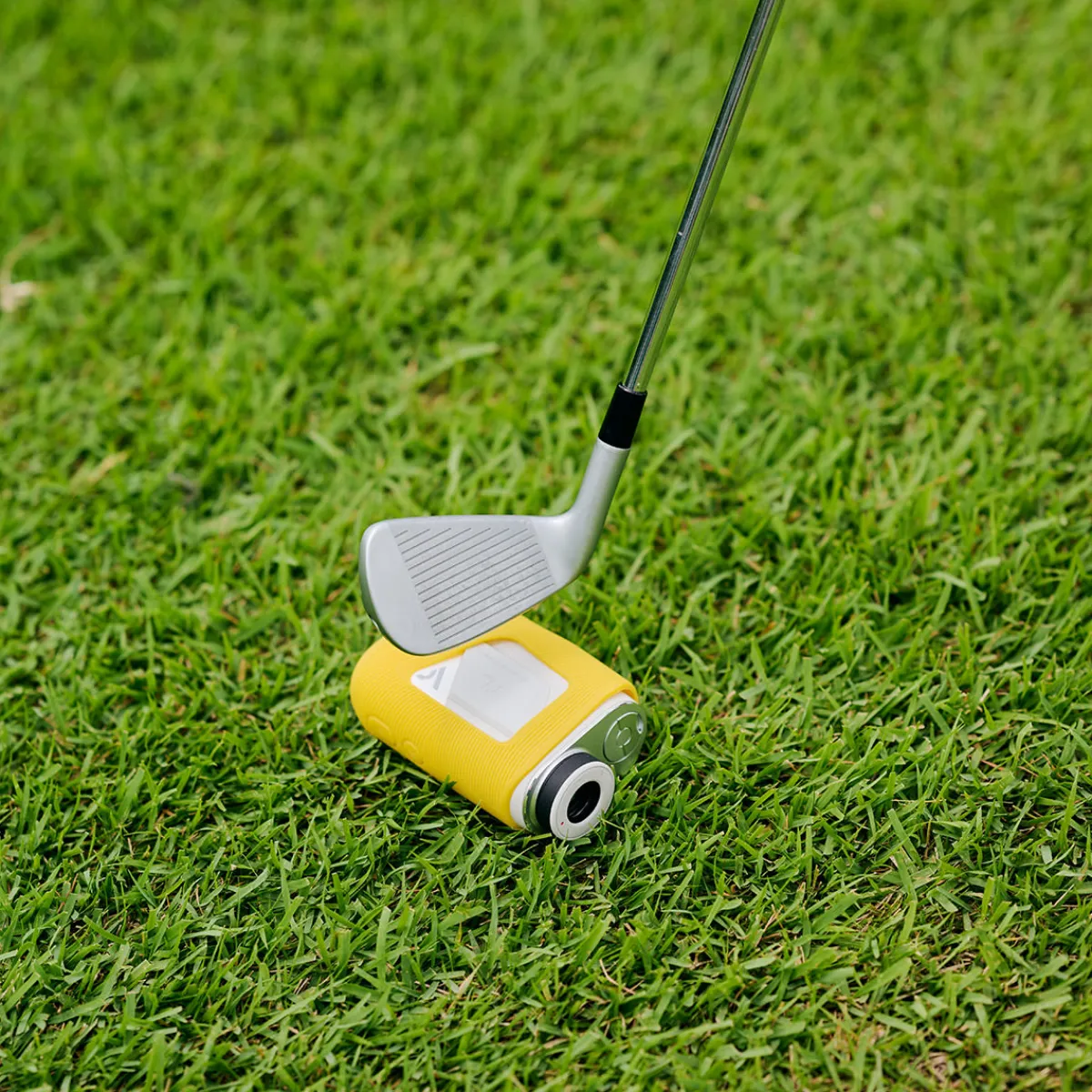 Sharper Image Premium Laser Rangefinder with Magnetic Mount and Slope