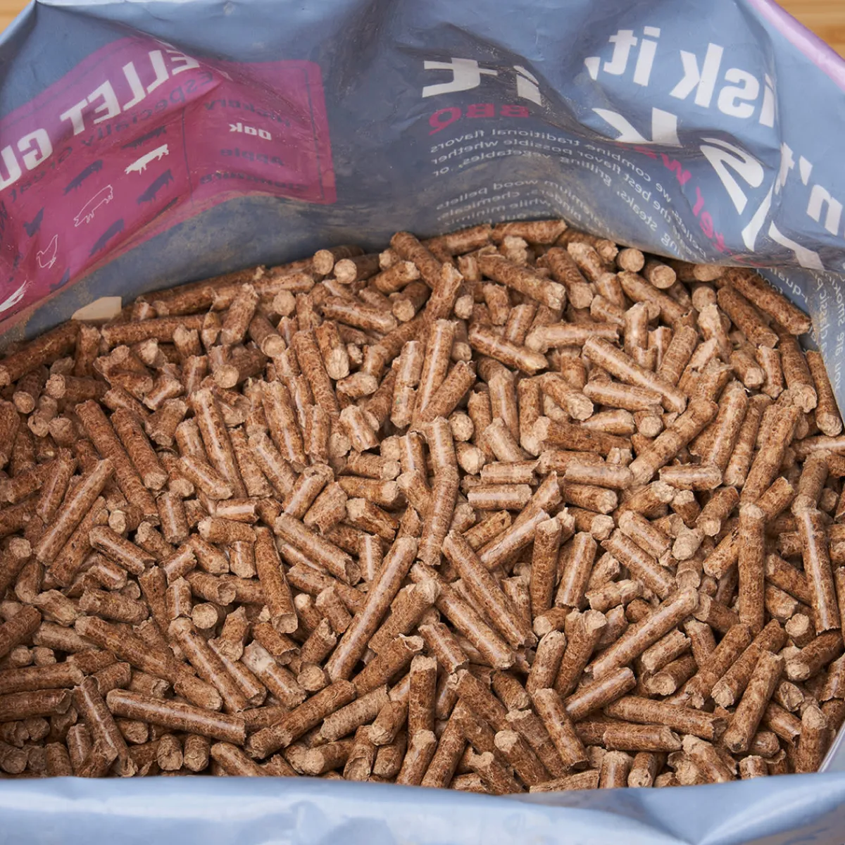 Brisk It Labs, Inc Premium Oak Wood Pellets for Smart Wood Pellet Smoker Grill