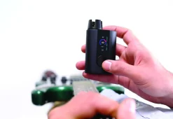 Pilot Laboratories, Inc Professional Automatic Guitar Tuner