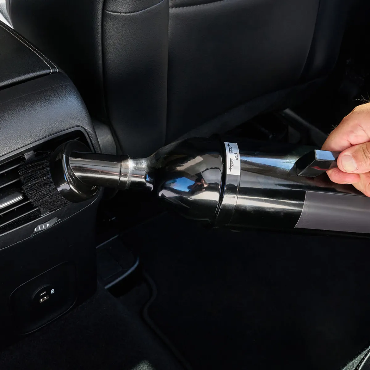 Metropolitan Vacuum Cleaner Co., Inc. Professional Cordless Utility Vacuum
