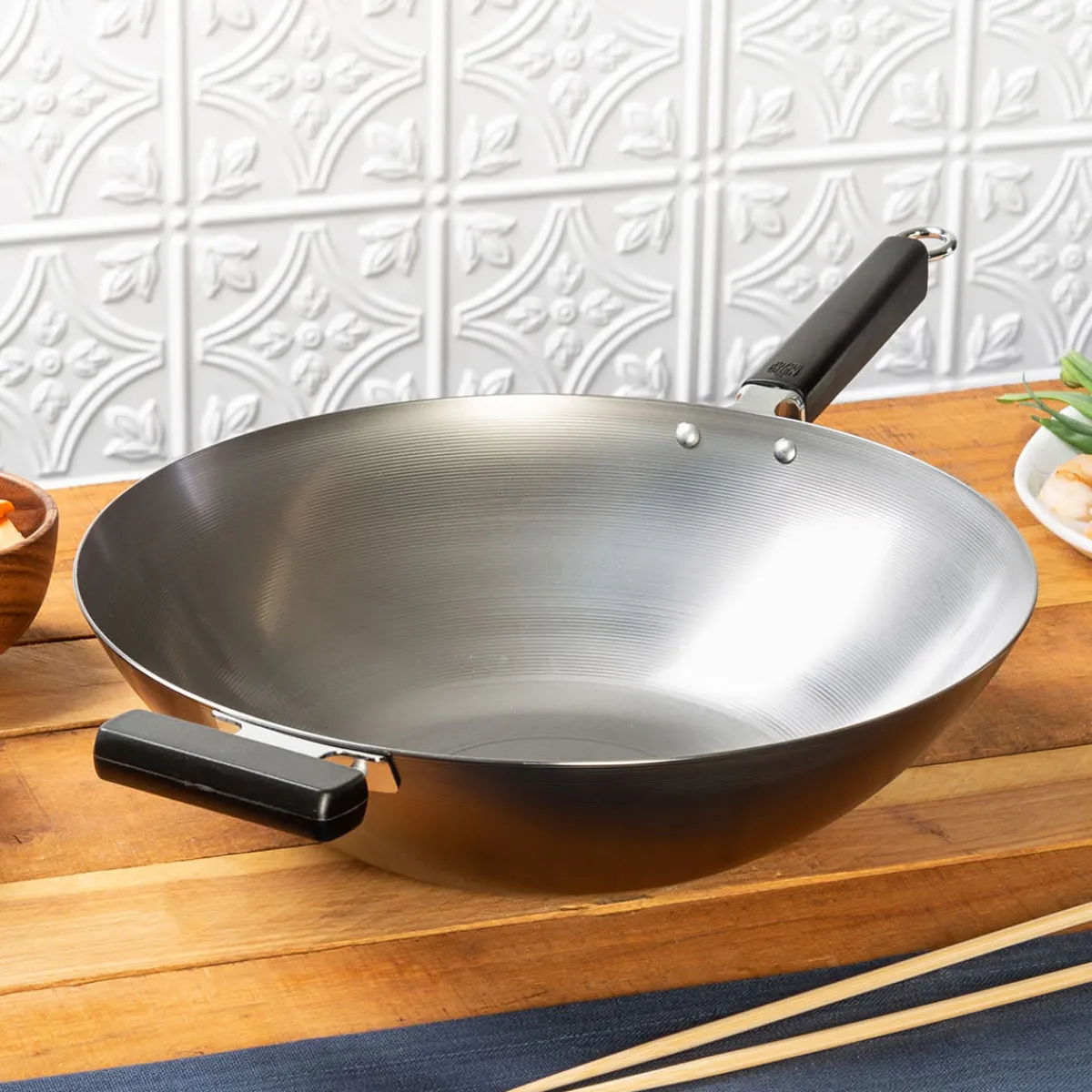 Livwell Brands LLC Professional 14-inch Carbon Steel Flat Bottom Wok