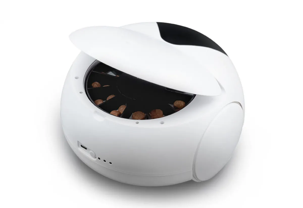 FKA DISTRIBUTING CO., LLC - DBA HOMEDICS USA LLC Robotic Pet Interaction Toy