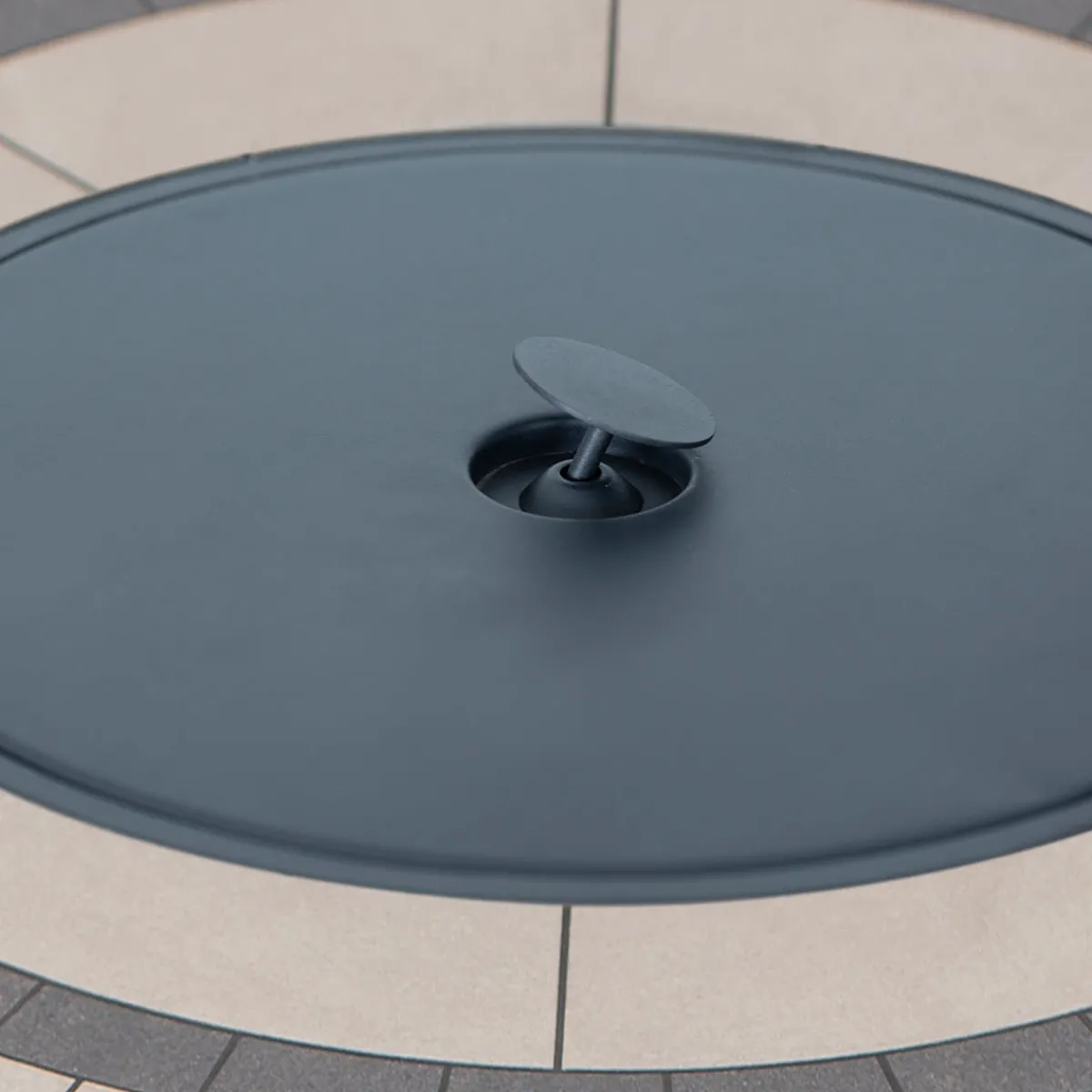 Shinerich International Inc Round Propane Gas Fire Pit Table