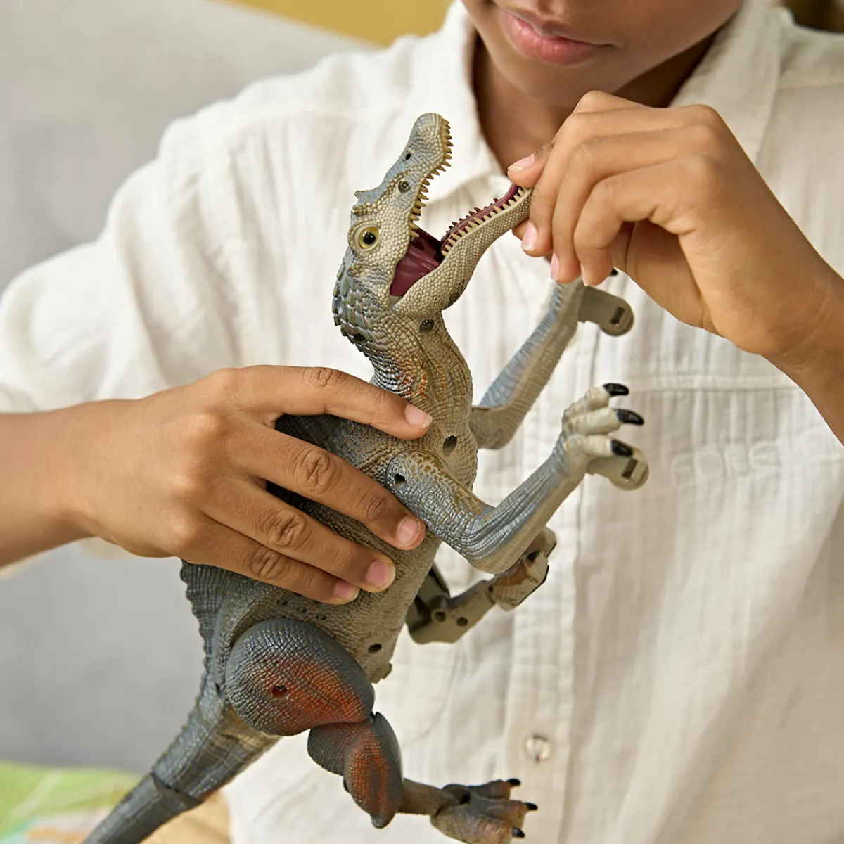 Odyssey Toys Smithsonian RC Spinosaurus