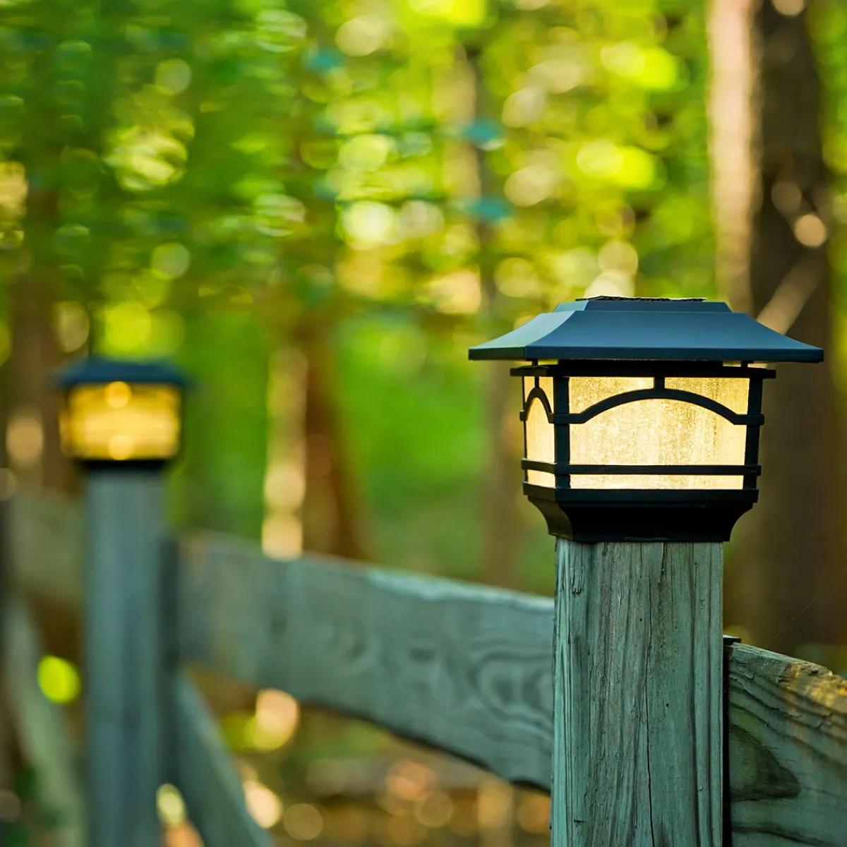 Sharper Image Solar Powered Post Lights (Set of 4)