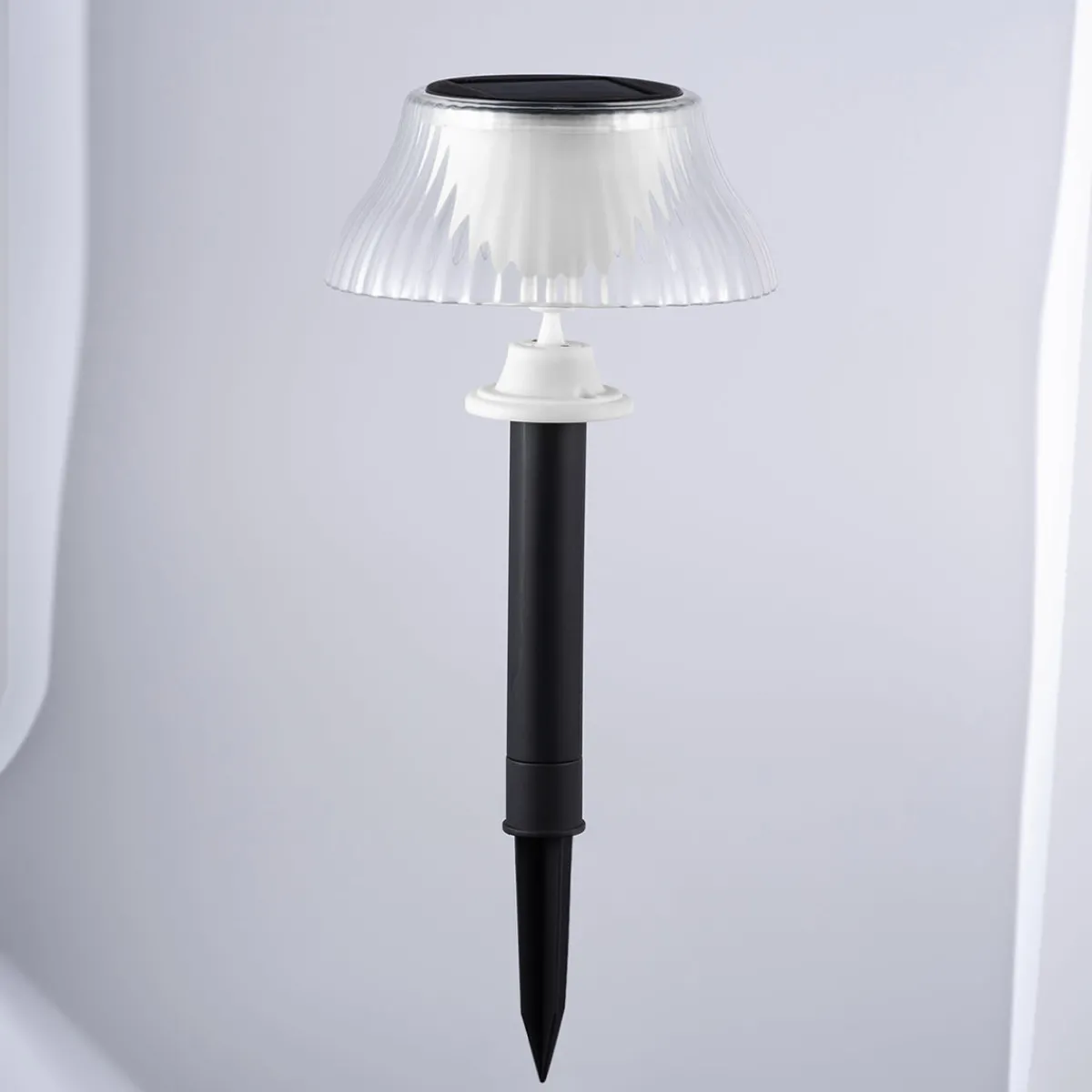 Xodus Innovations Solar-Powered LED Scallop Lamp Lights (Set of 2)