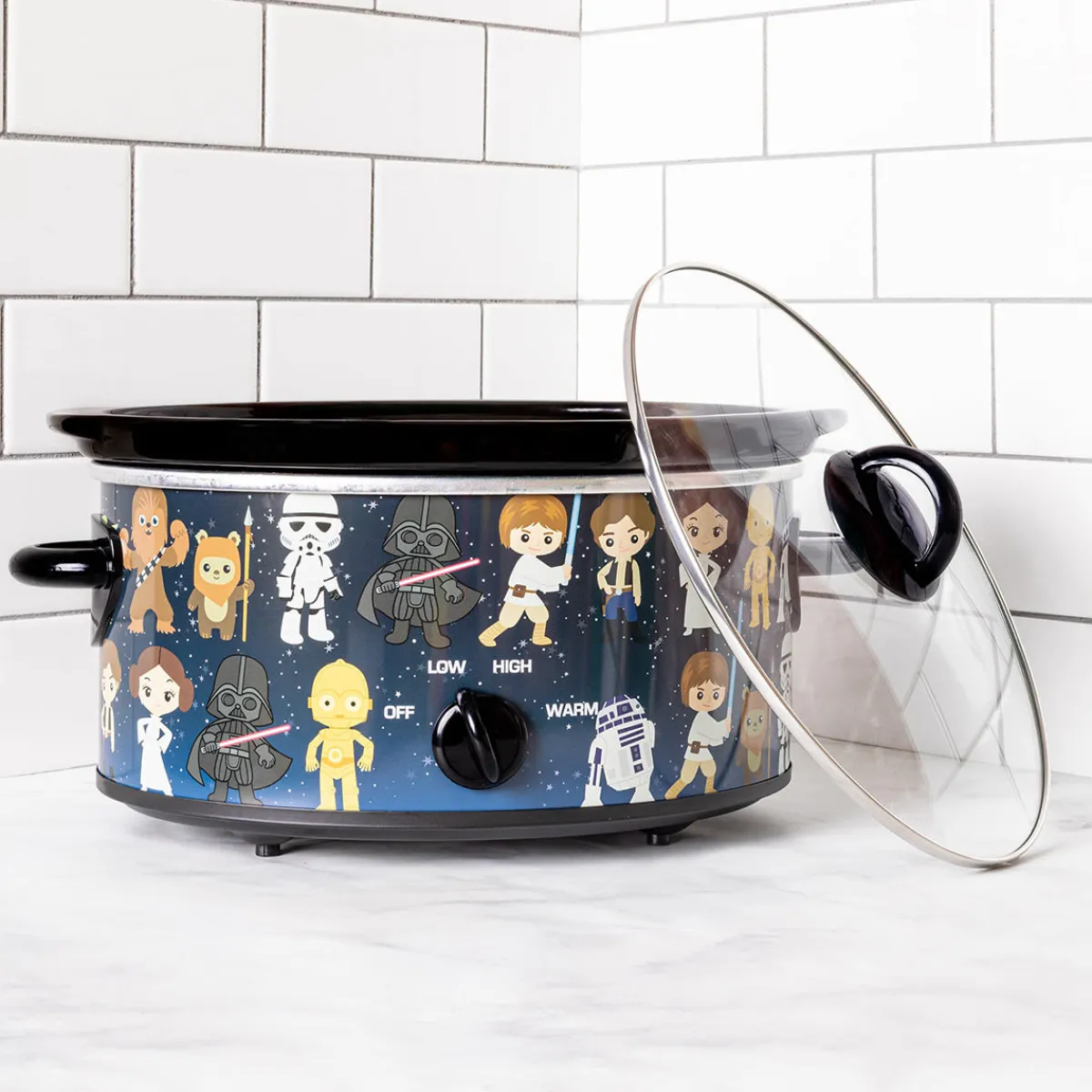 Uncanny Brands, LLC Star Wars 5-Quart Slow Cooker