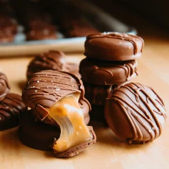 Misha's Cupcakes Inc. The Chocolate Season Family Fun Gift Box