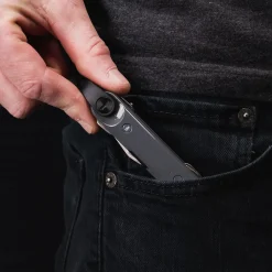 Curv Group LLC dba KeySmart Trackable Smart Key Organizer