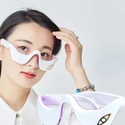DAJ Distribution Inc. dba Onyx Distribution Under Eye Rejuvenator
