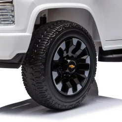 Kids DTI Direct Inc 24V 4x4 Chevrolet Silverado Ride-On Truck