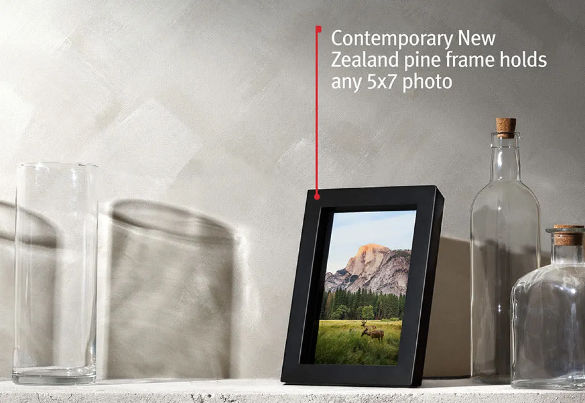 Sungale Wireless Charging Picture Frame